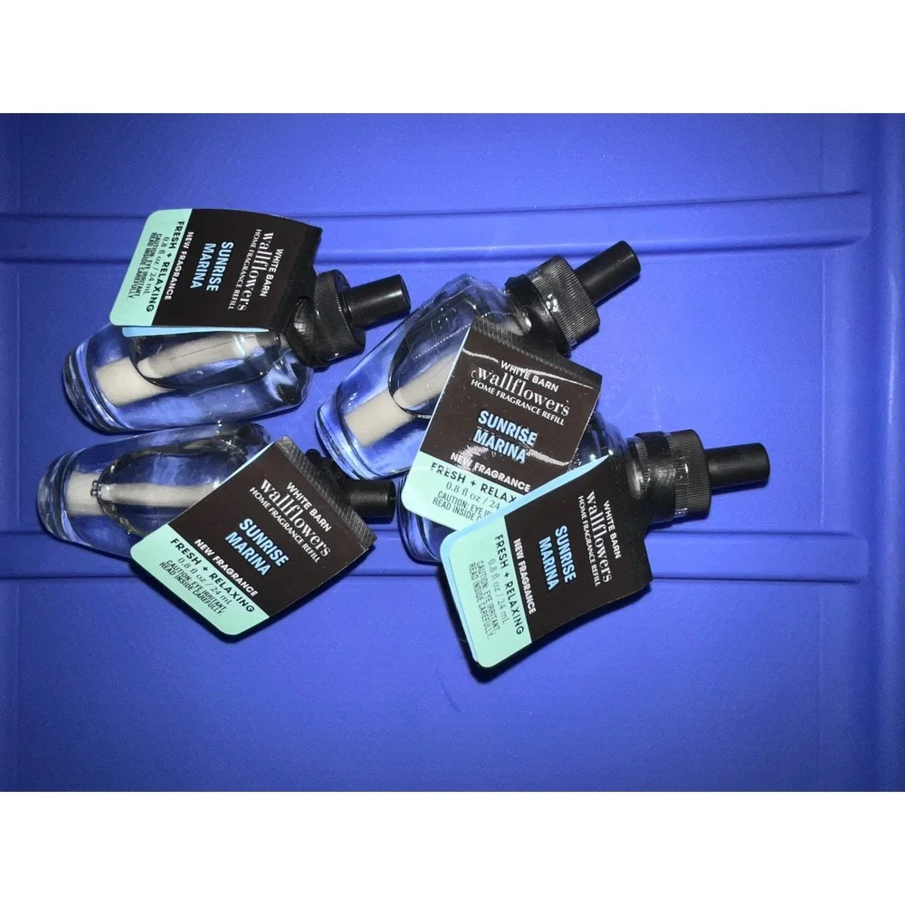 Bath and body works white Barn Wallflowers Refill 4 Pack Sunrise Marina Fresh
